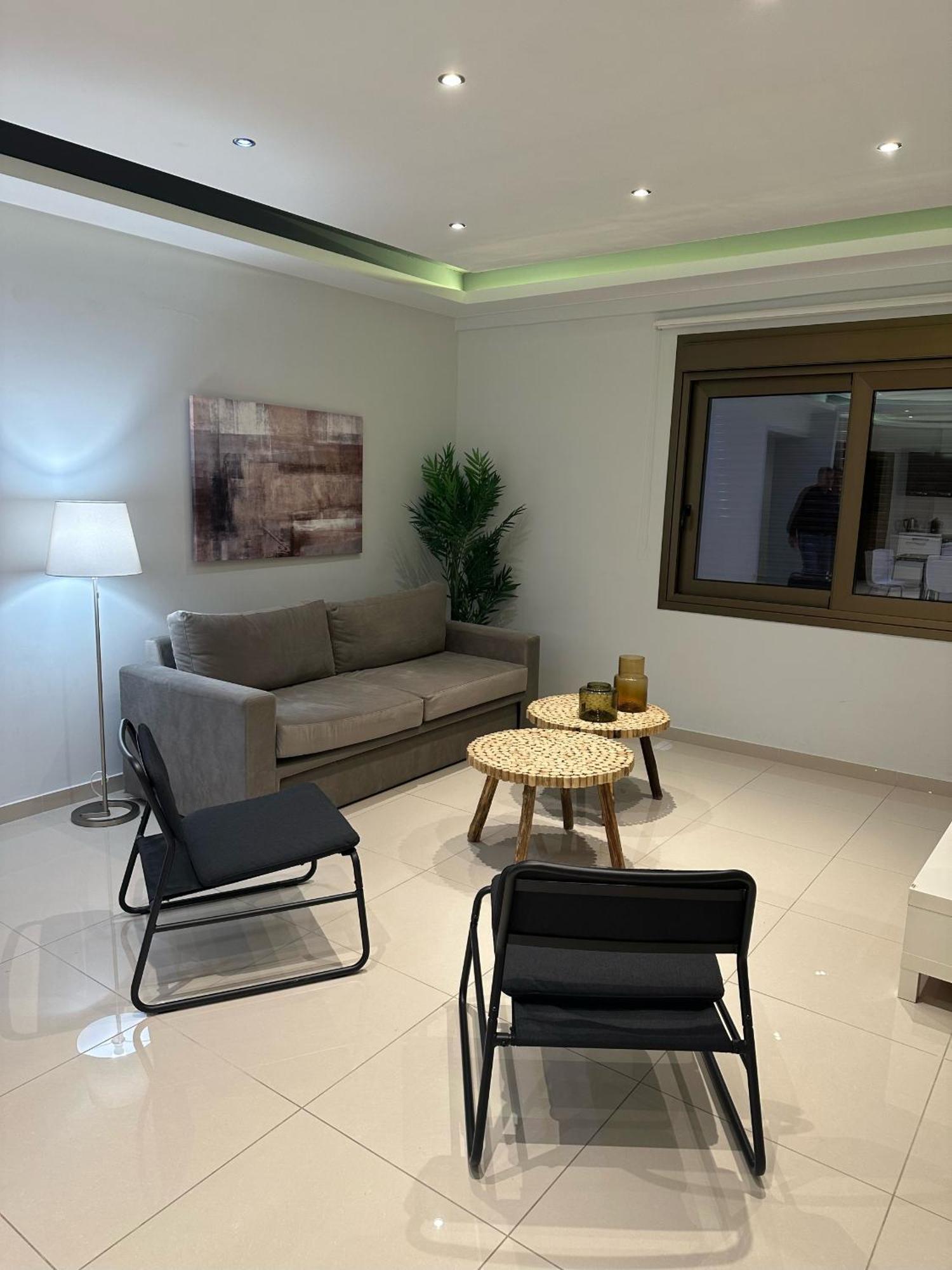 Amazing Holiday Apt With Ocean Views Atina Dış mekan fotoğraf